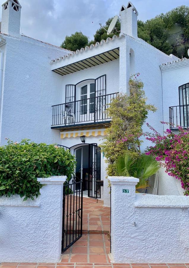 Pinos 17 Menyber Villa Nerja Exterior photo